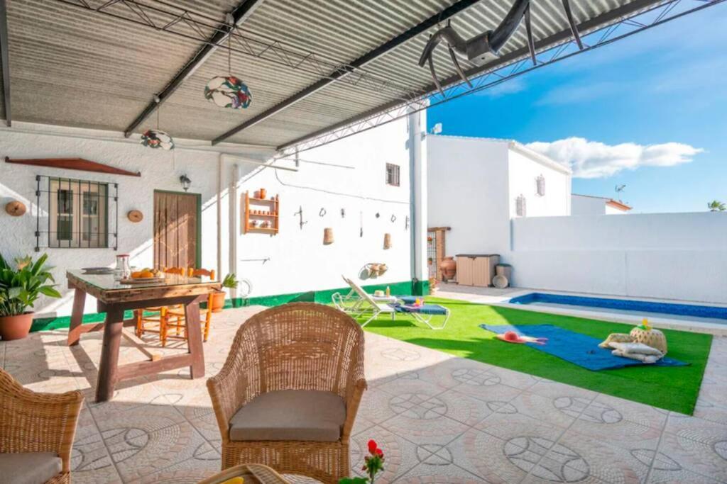 Villa Zalea Real -Super Ideal Grupos, Piscina ! Pizarra Exterior foto